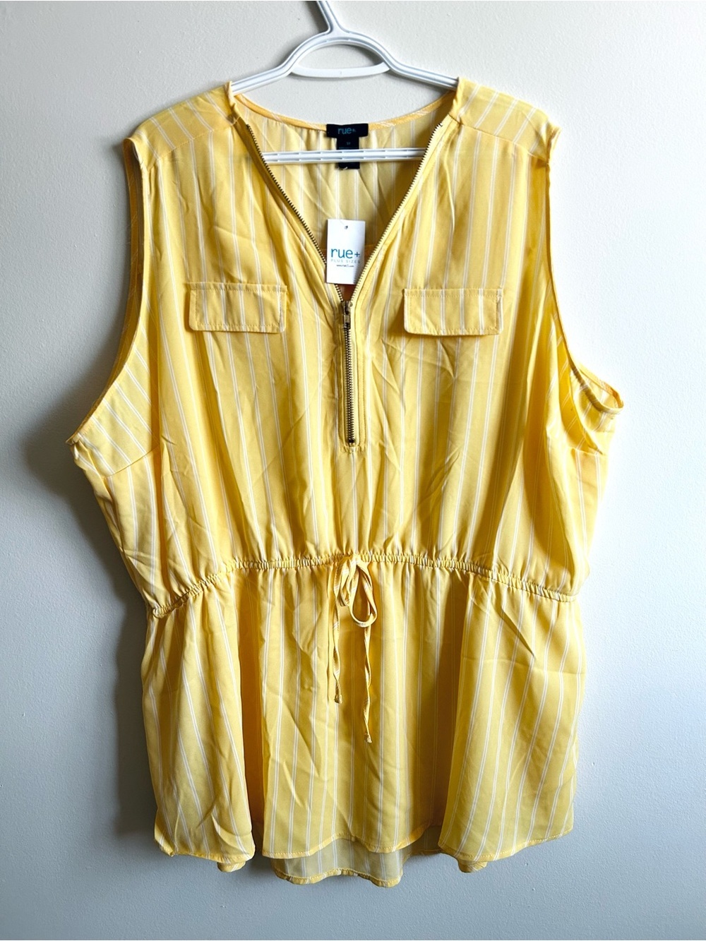 Rue21 3XL Yellow Striped Sleeveless Zip Top